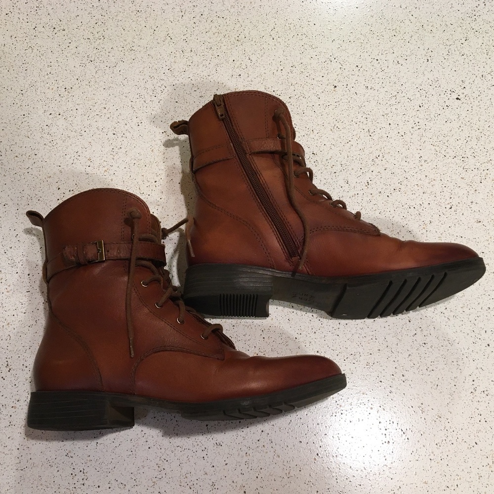 Naturalizer Leather Ankle Boot